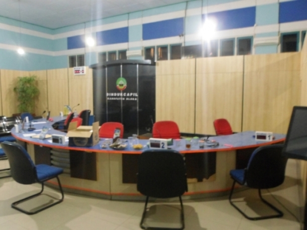  Kontraktor Interior Furniture Kantor di Semarang Jawa 